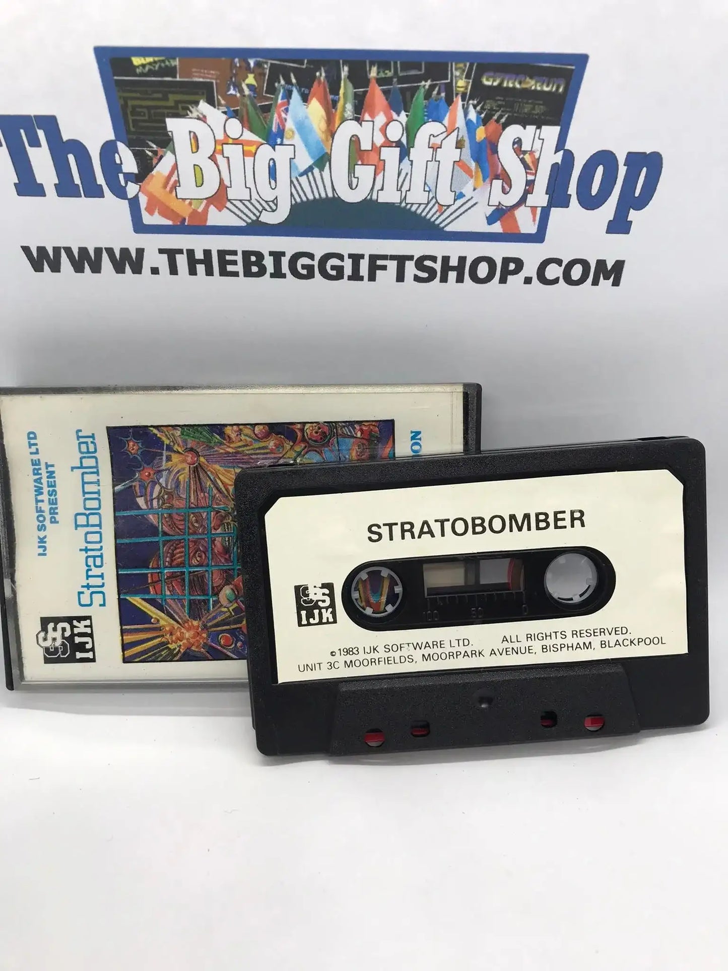 Stratobomber, Acorn Electron, Released by SSS UK Magretro