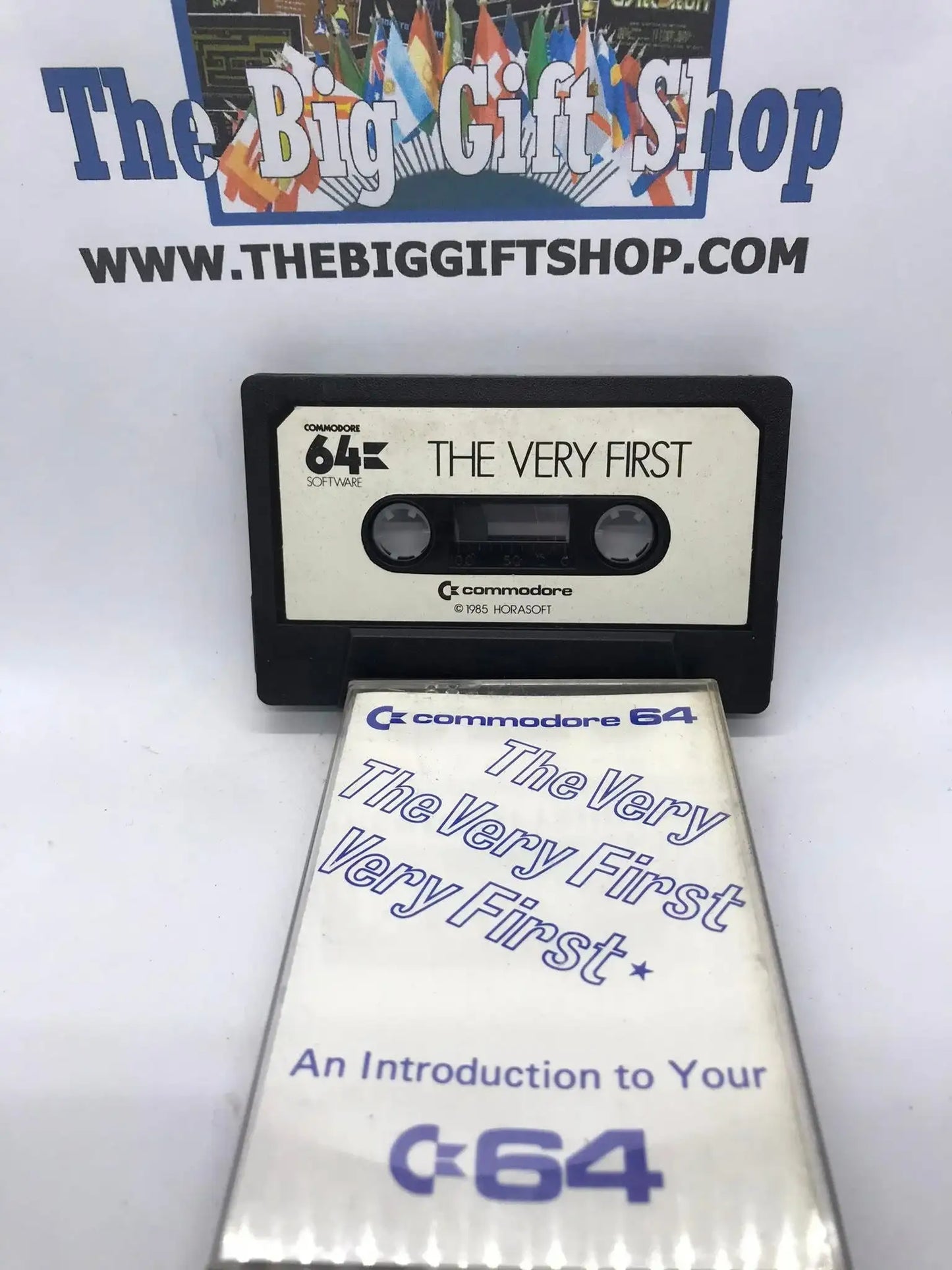 The Very First Introduction to your C64, WORKING Magretro