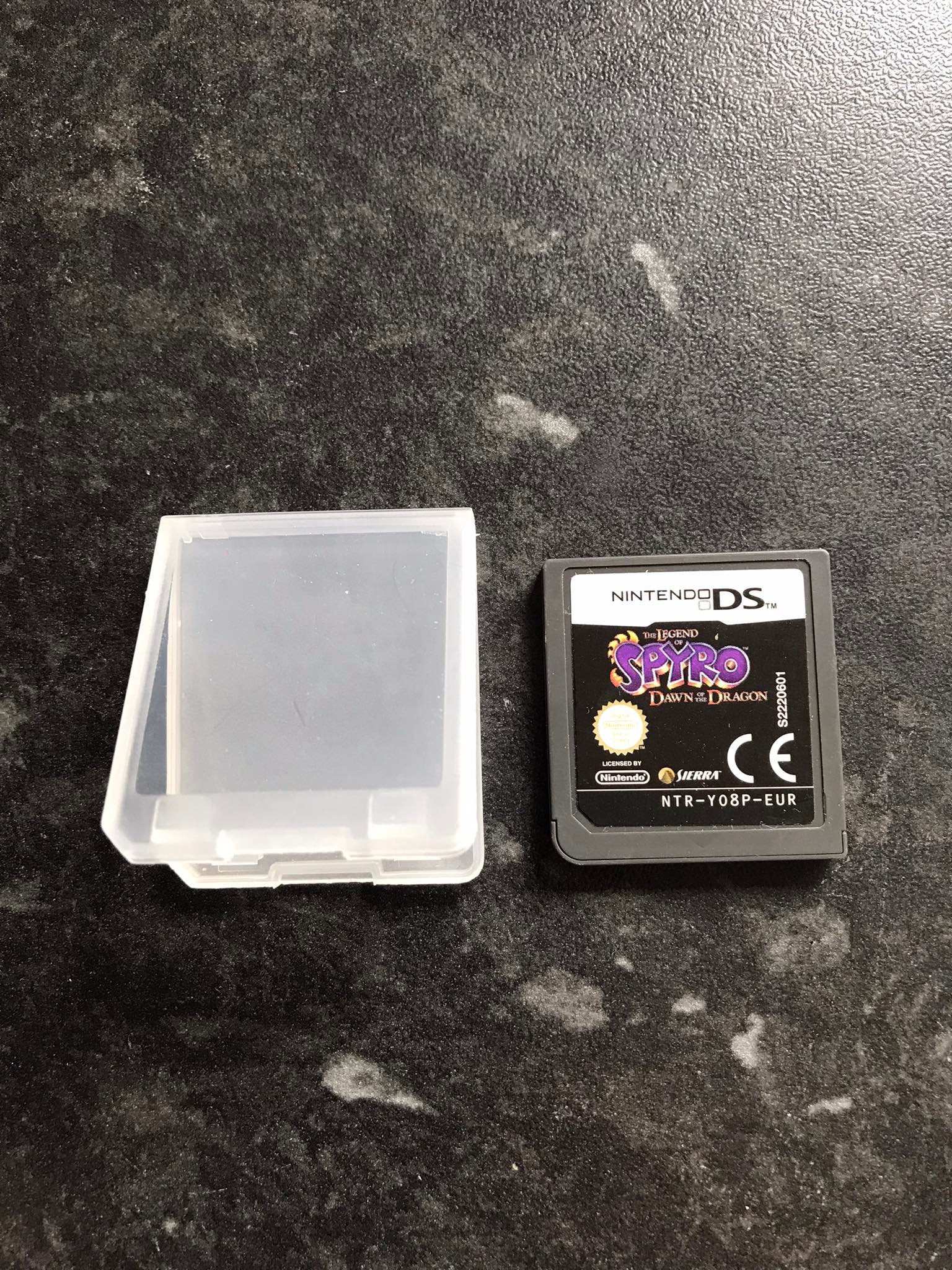 the legend of spyro dawn of the dragons, Nintendo DS Magretro