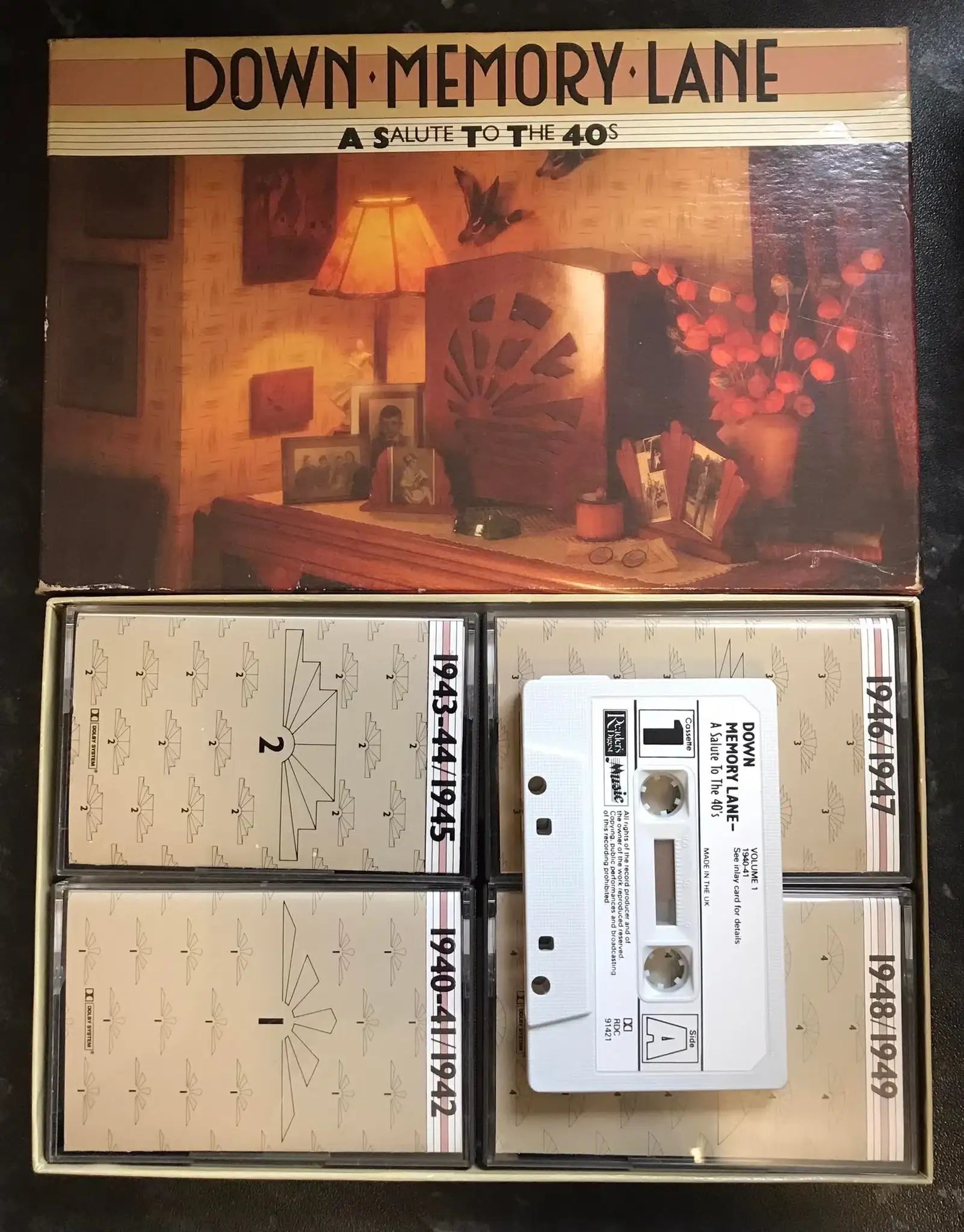 Down Memory lane, A Salute to the 40's Collection Boxed, Vintage Cassette Magretro