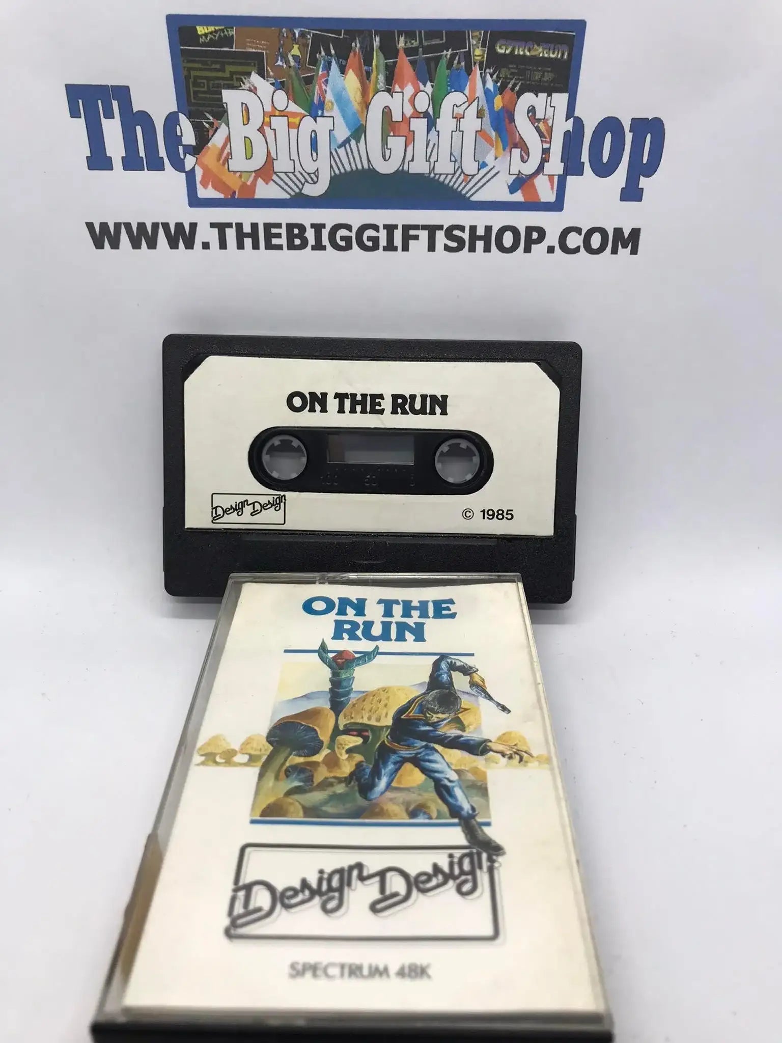 On The Run (Tested Working), ZX Spectrum by Design Design Software Magretro