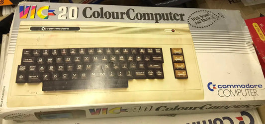 Vintage Commodore Vic 20 Computer UK PAL Magretro