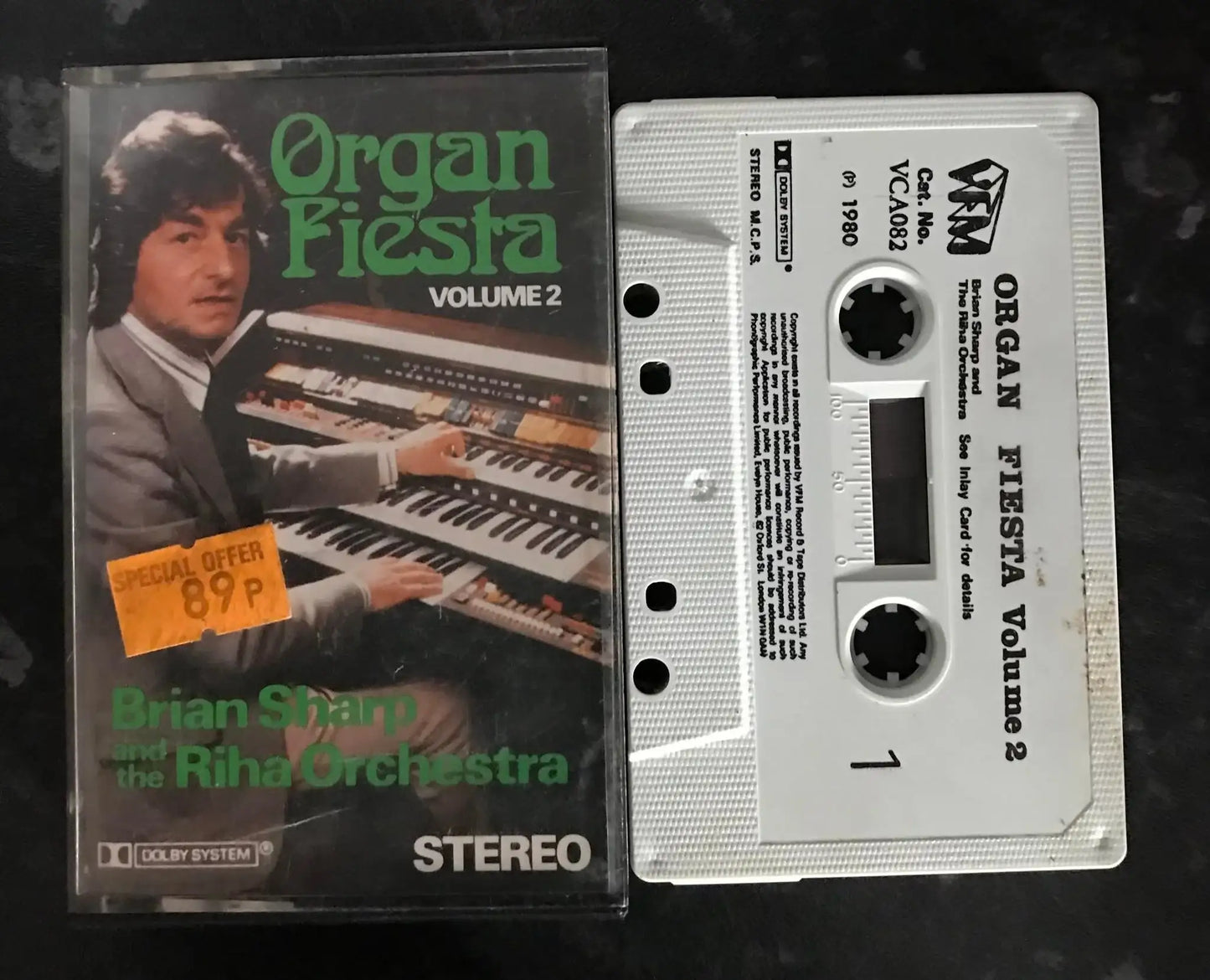 Organ Fiesta Volume 2, with Brian Sharp and the Riha Orchestra, VCA082 Magretro