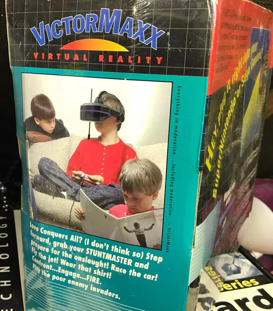 Vintage Victormaxx Stuntmaster VR Headset UK Boxed Magretro