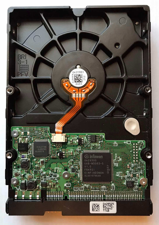 Hitachi Deskstar 123GB HDD, Mod hds721612plat80, SATA, 3.5" Internal Hard Drive Magretro