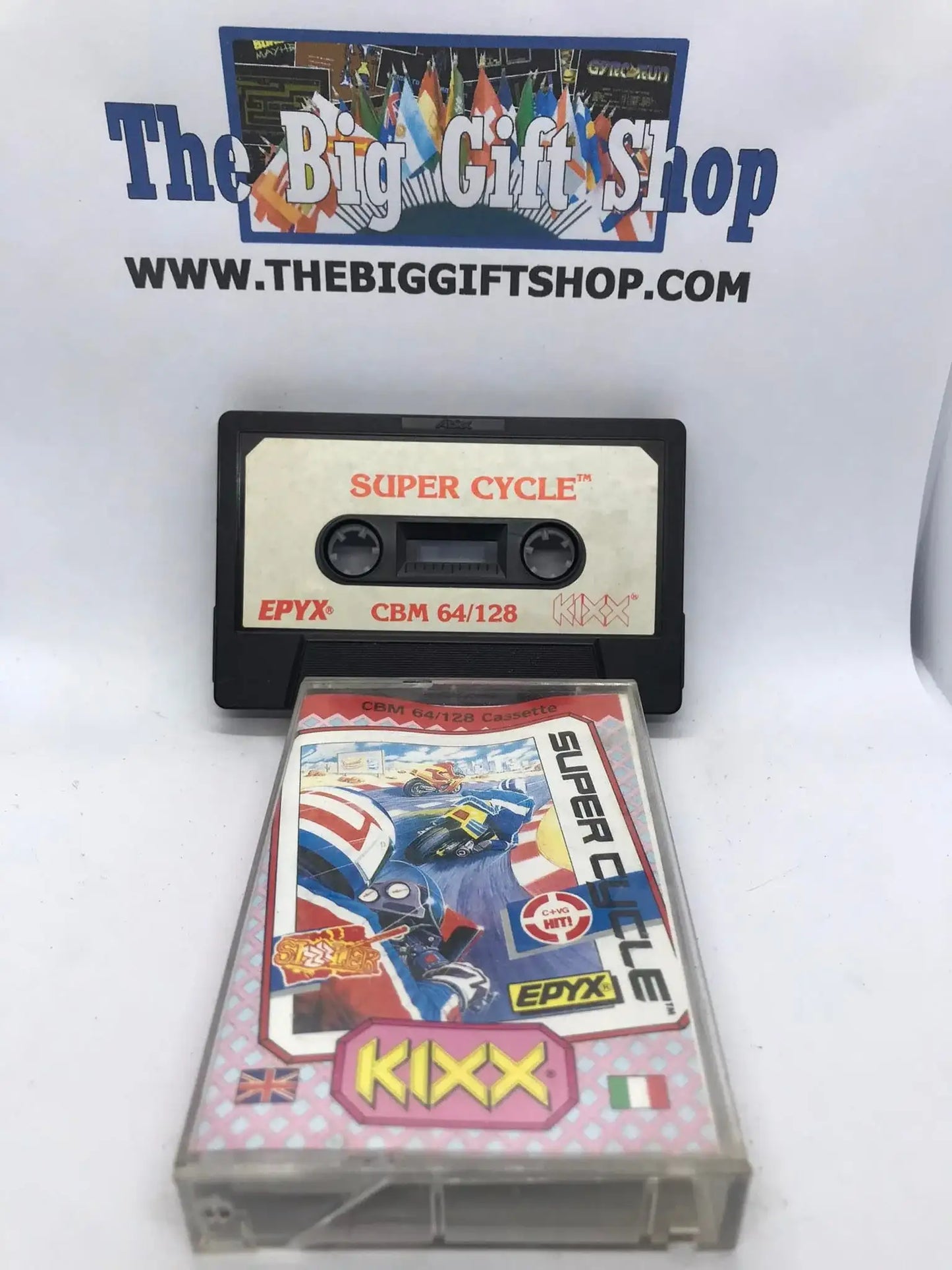 Super Cycle, C64 Game, Released by Kixx, WORKING Magretro