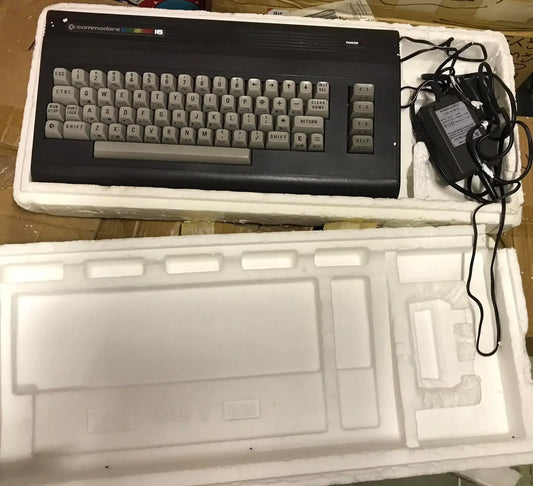 Vintage Commodore C16 Computer UK PAL Magretro