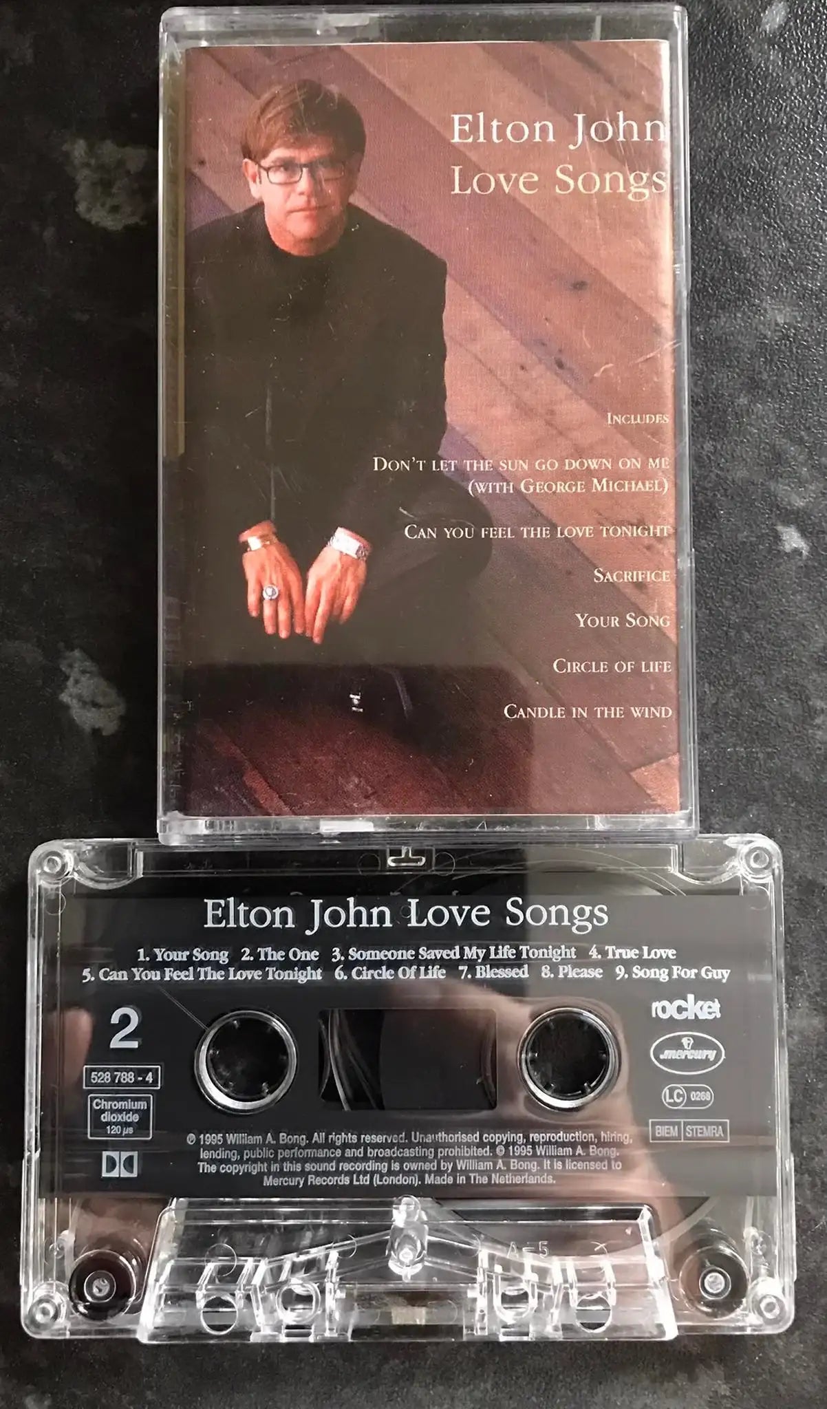 Elton John, Love Songs Album, The Rocket Record Company, 528 788-4 Magretro