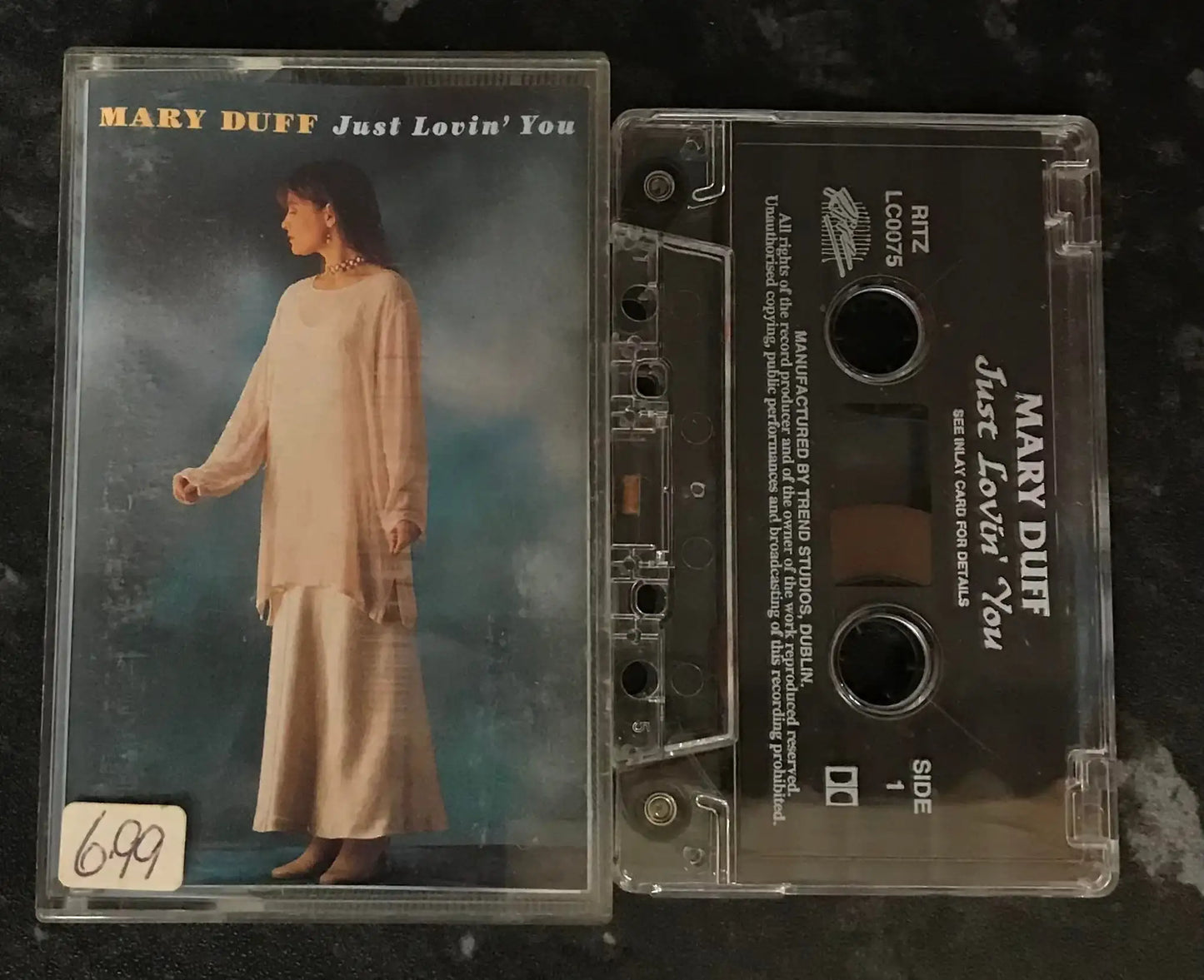 Mary Duff, Just Lovin' YouAlbum, Ritz Records, RITZ LC 0075 Magretro