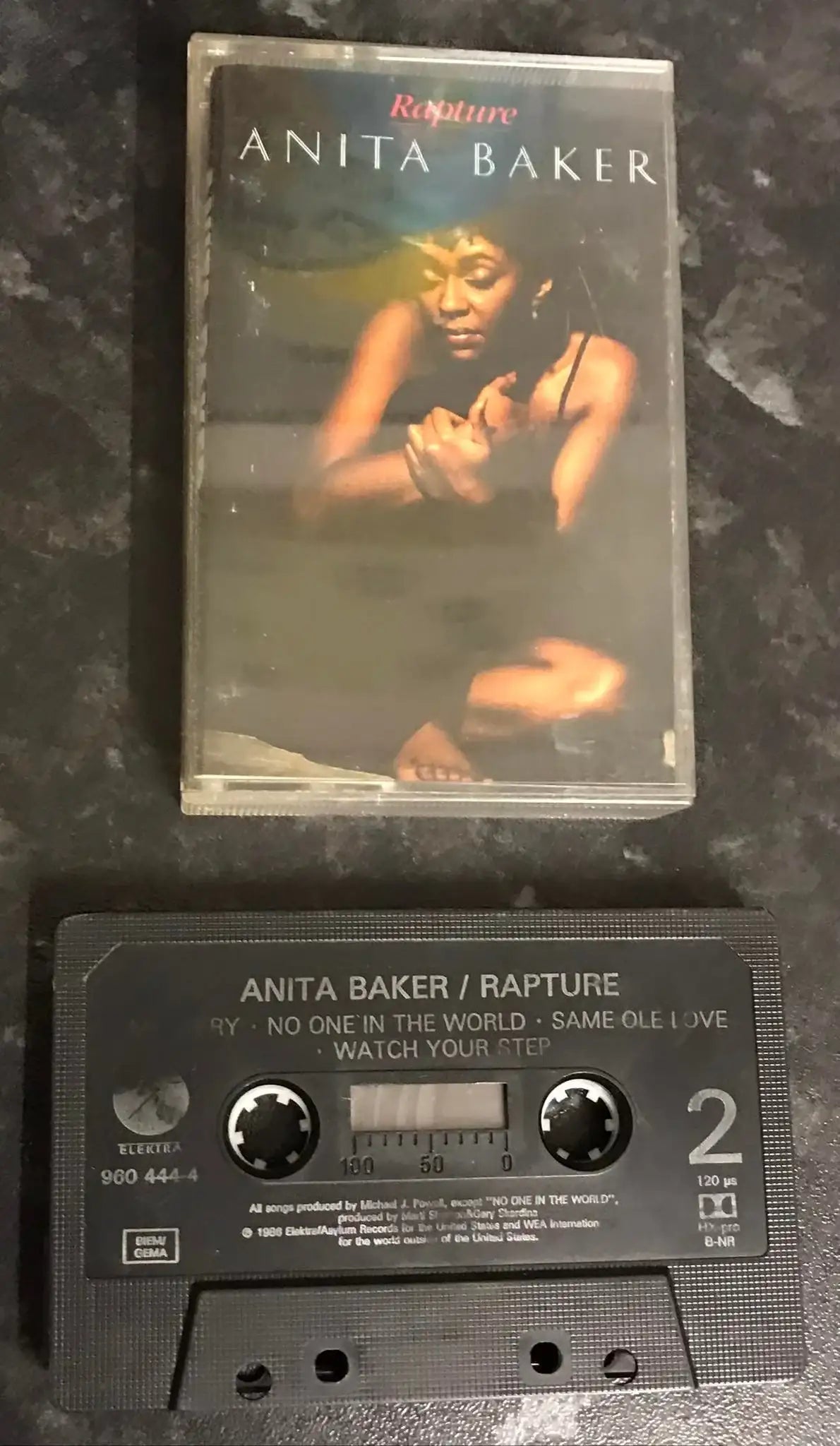 Anita Baker, Rapture Album, ELEKTRA, 960 444-4. Vintage Cassette Magretro
