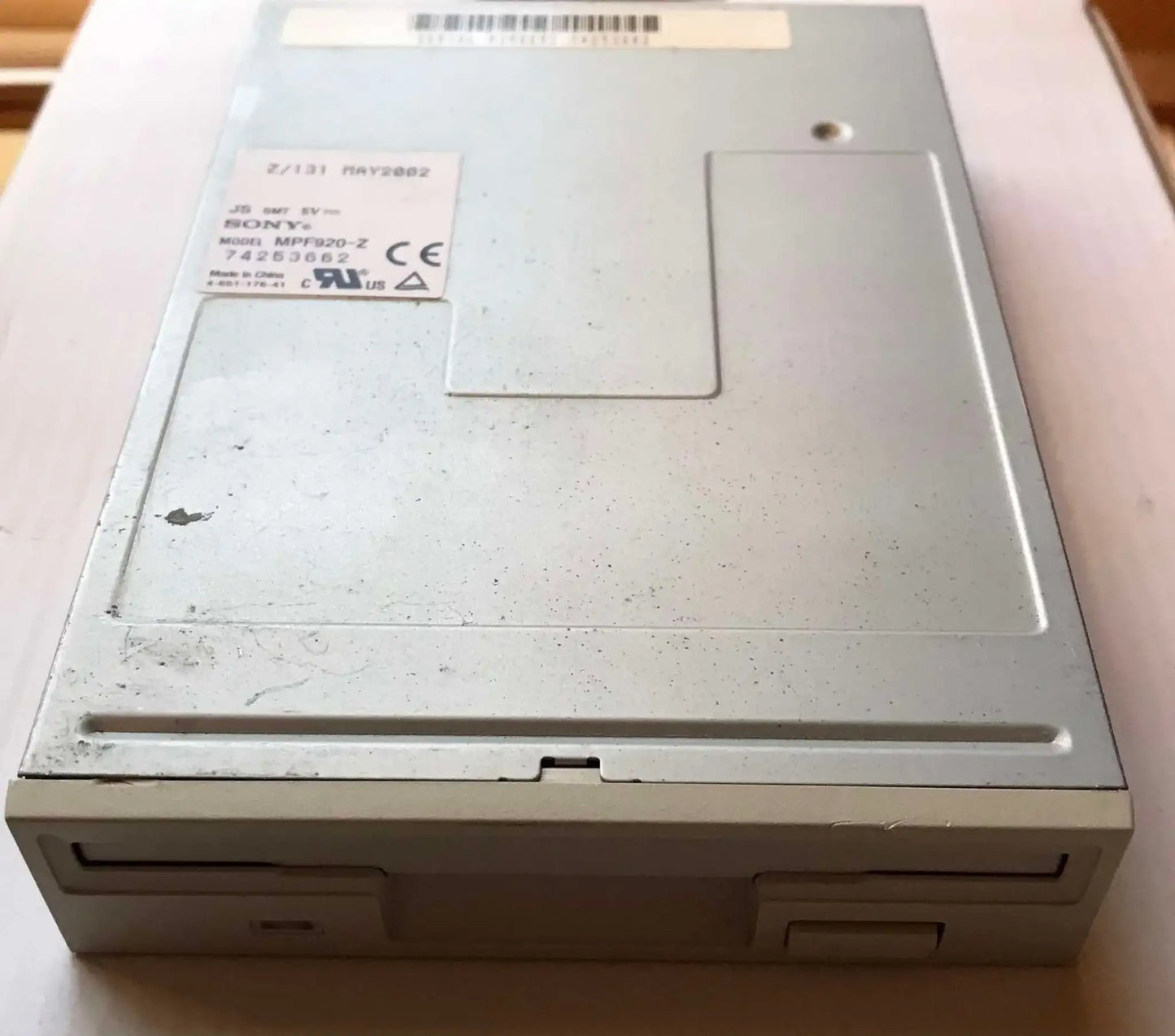 Vintage Sony MPF920-Z, 1.44 MB, 3.5" Floppy Disk Drive, Beige Magretro