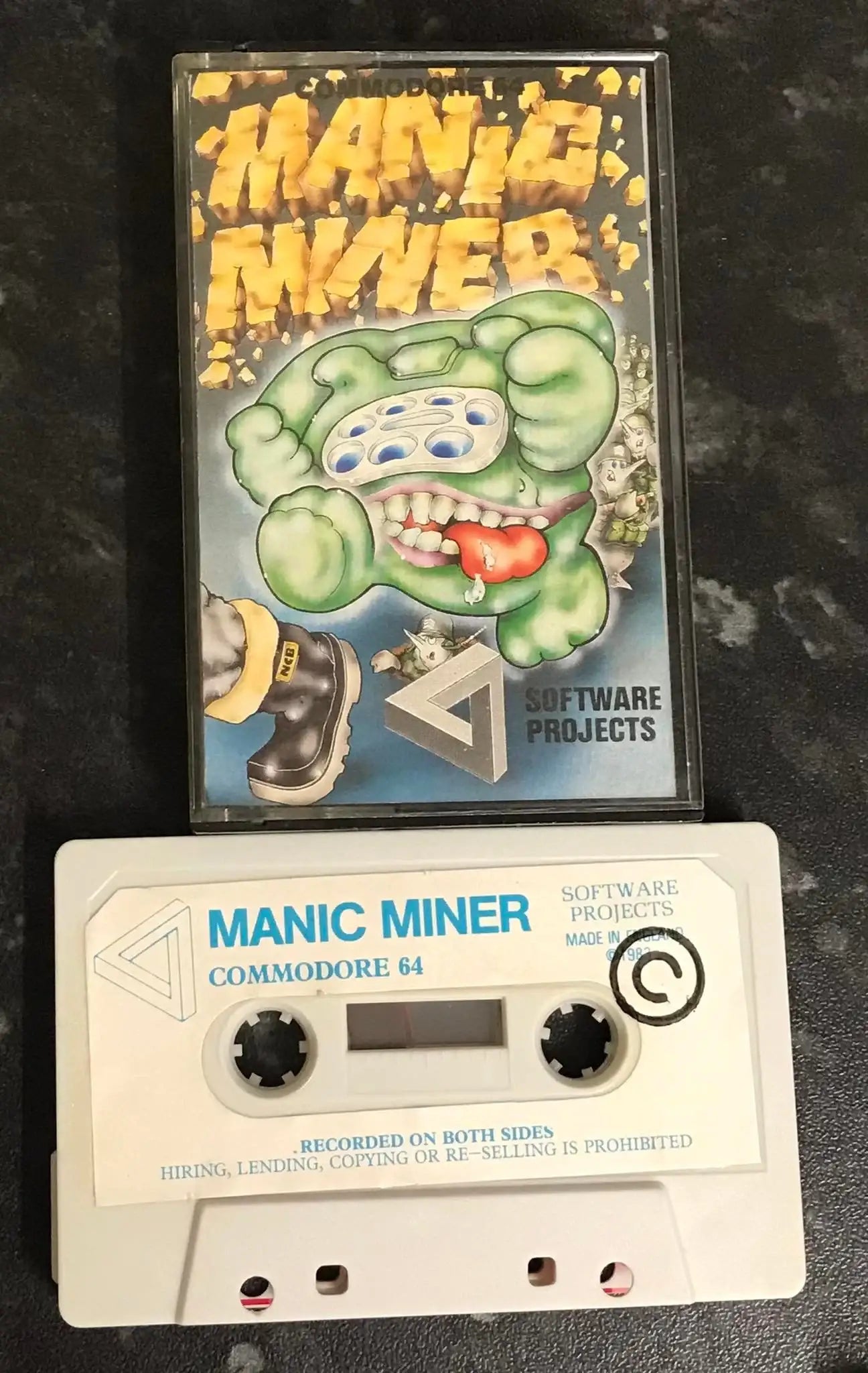 Manic Miner, C64 Game by Software Projects, RARE, WORKING Magretro
