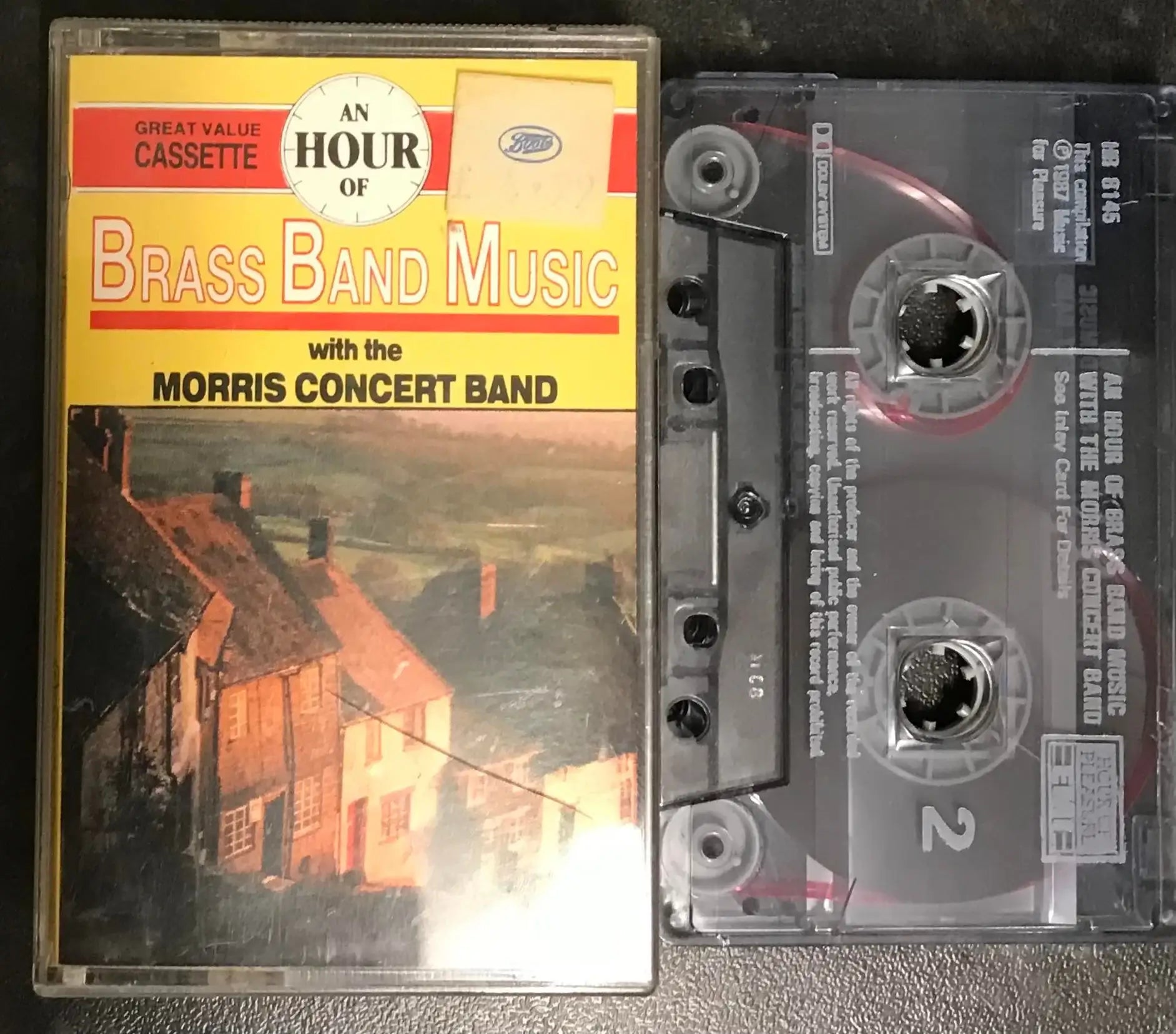 An Hour of Brass Band Music with the Morris Concert Band, HR 8145 Magretro